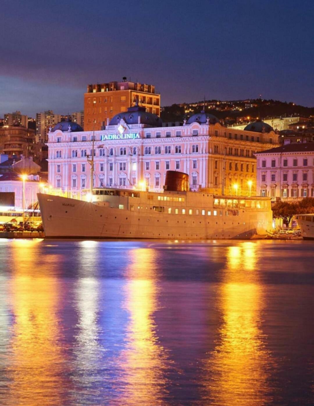 Seafront Artist Studios Rijeka Eksteriør billede